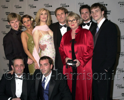 Glaad-media-awards-los-angeles-arrivals-apr-28th-2001-019.png