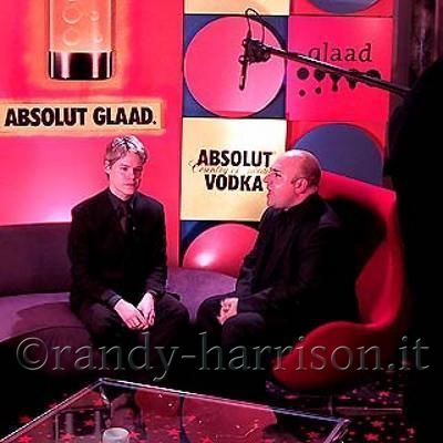 Glaad-media-awards-new-york-interview-by-frank-decaro-apr-16th-2001-000.jpg