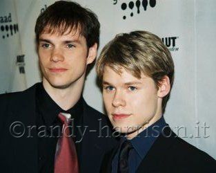 Glaad-media-awards-new-york-arrivals-apr-16th-2001-020.jpg