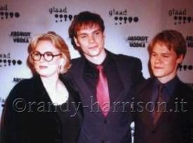 Glaad-media-awards-new-york-arrivals-apr-16th-2001-025.jpg