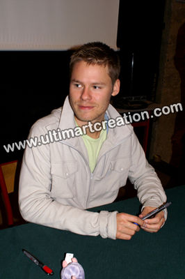 Qaf-convention-autograph-session-official-oct-31st-2008-00.jpg