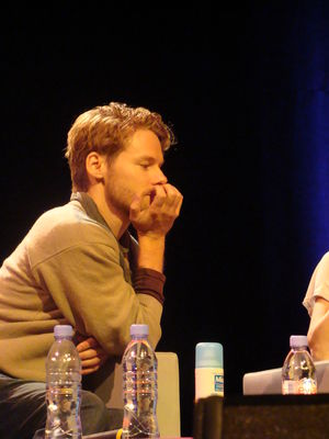 Planet-babylon-convention-panel-by-angie-oct-31st-2010-0058.JPG