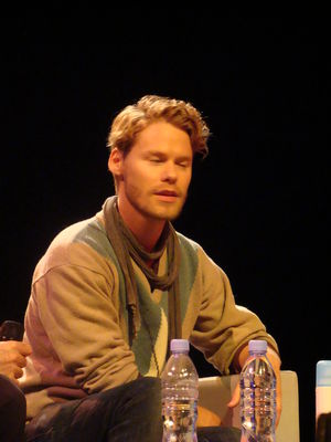 Planet-babylon-convention-panel-by-angie-oct-31st-2010-0065.JPG