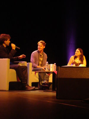 Planet-babylon-convention-panel-by-angie-oct-31st-2010-0107.JPG