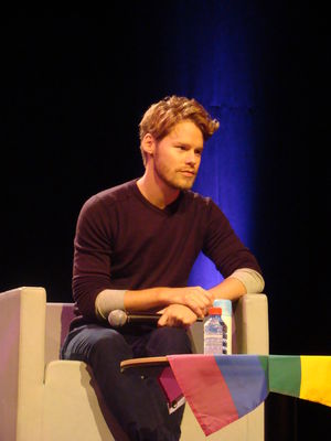 Planet-babylon-convention-panel-by-angie-nov-1st-2010-0014.JPG