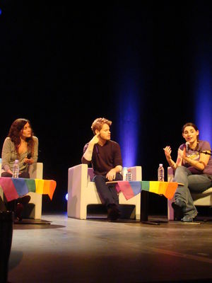 Planet-babylon-convention-panel-by-angie-nov-1st-2010-0052.JPG