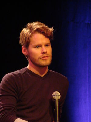 Planet-babylon-convention-panel-by-angie-nov-1st-2010-0076.JPG