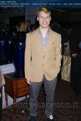 Qaf-premiere-new-york-arrivals-mar-31st-2004-041.jpg