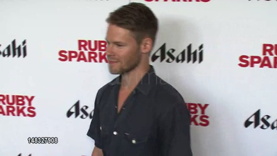 Ruby-sparks-screening-arrival-screencaps-jul-11th-2012-008.png