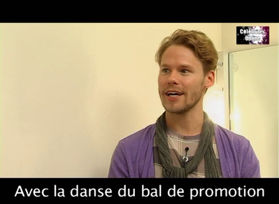 Celebrites-online-interview-qaf-convention-oct-31st-2010-01042.png