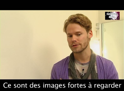 Celebrites-online-interview-qaf-convention-oct-31st-2010-01102.png