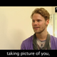 Celebrites-online-interview-qaf-convention-oct-31st-2010-00582.png