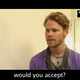 Celebrites-online-interview-qaf-convention-oct-31st-2010-01138.png