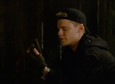 Bang-bang-you-are-dead-screencaps-2002-0283.png