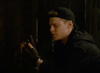 Bang-bang-you-are-dead-screencaps-2002-0284.png