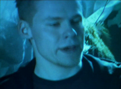 Bang-bang-you-are-dead-screencaps-2002-0724.png