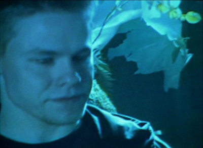 Bang-bang-you-are-dead-screencaps-2002-0727.png