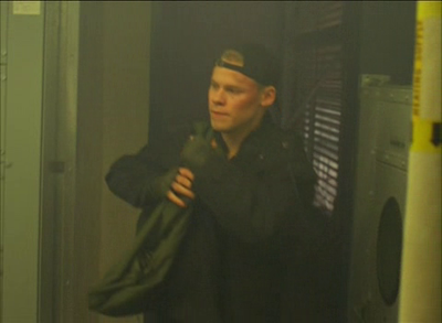 Bang-bang-you-are-dead-screencaps-2002-1031.png