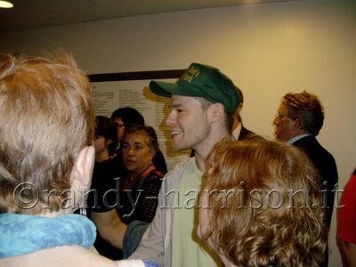 Waiting-for-godot-opening-afterparty-by-frakykat-august-2nd-2008-000.jpg