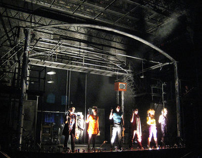 Pop-yale-repertory-theatre-on-stage-december-1st-2009-002.jpg