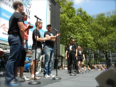 Silence-in-bryant-park-august-2nd-2012-0021.jpg