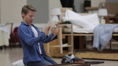 meet-randy-harrison-angels-in-america-by-berkeley-rep-video_-2nd-clip-screencaps-062.png