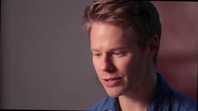 meet-randy-harrison-angels-in-america-by-berkeley-rep-video-screencaps-0037.png