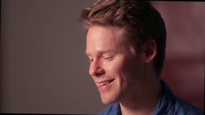 meet-randy-harrison-angels-in-america-by-berkeley-rep-video-screencaps-0125.png